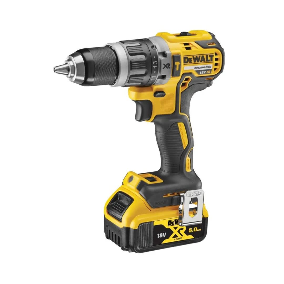 TALADRO PERCUTOR INALAMBRICO 1/2'' 20V XR + BATERIA 5AH 20V + CARGADOR + 02 BROCAS DE METAL DEWALT1