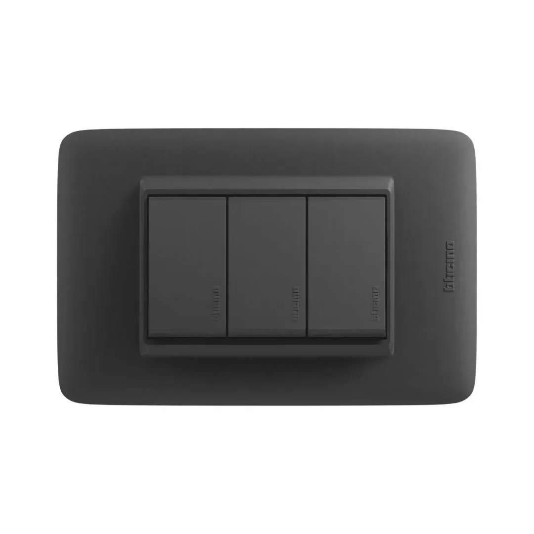 INTERRUPTOR TRIPLE DPLUS NEGRO 10A 250V BTICINO