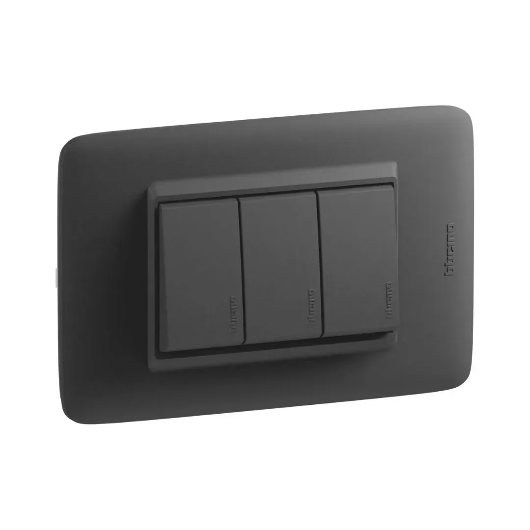 INTERRUPTOR TRIPLE DPLUS NEGRO 10A 250V BTICINO2
