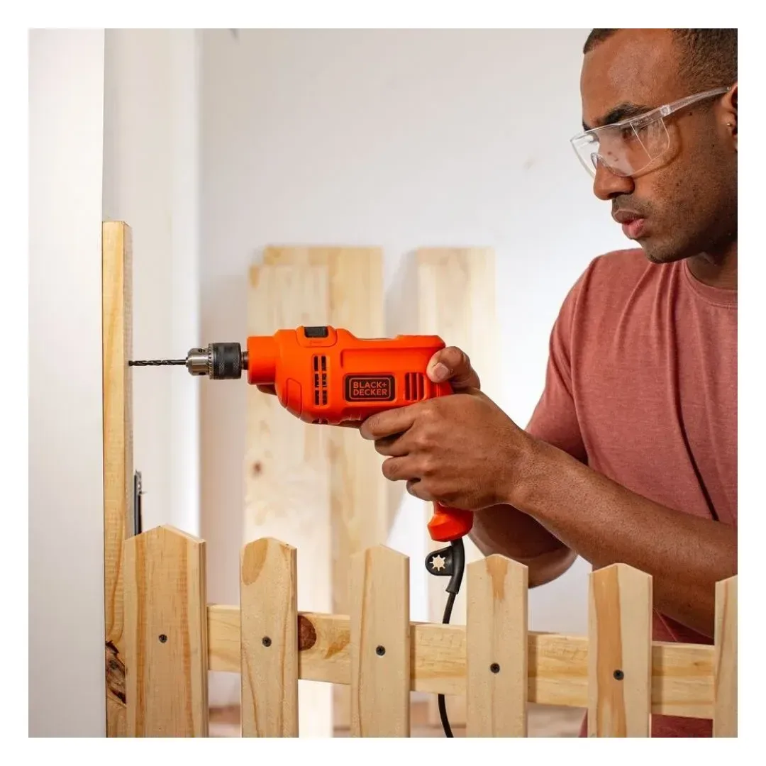 TALADRO DE IMPACTO 3/8”10MM 550W 220V BLACK & DECKER10