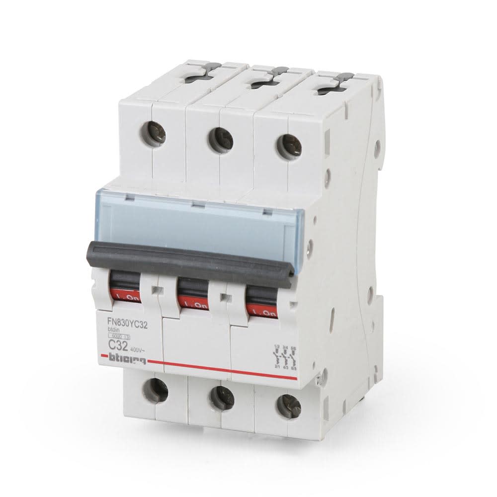 INTERRUPTOR TERMOMAGNETICO BTDIN 3X32A BLANCO BTICINO