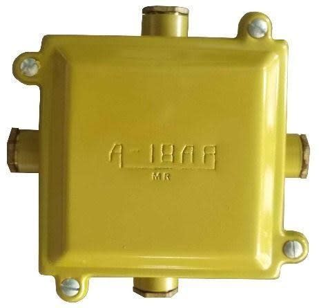 CAJA HERMETICA DE BRONCE 105x105x60 mm DE 4 SALIDAS IP66 CDC/P4 PBR AIBAR1