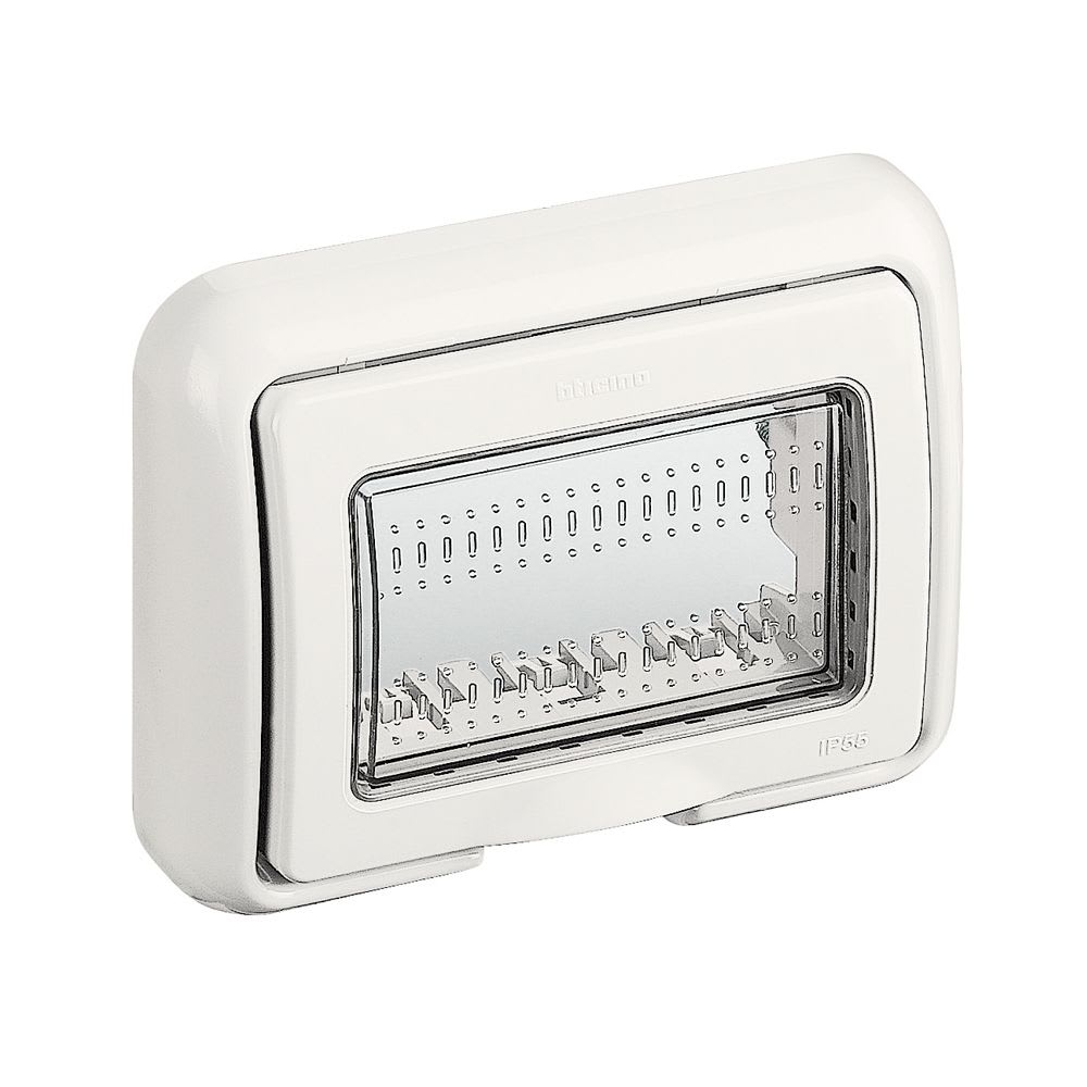 CUBIERTA IDROBOX 3 MODULOS IP55 MATIX BLANCO 25603B BTICINO1