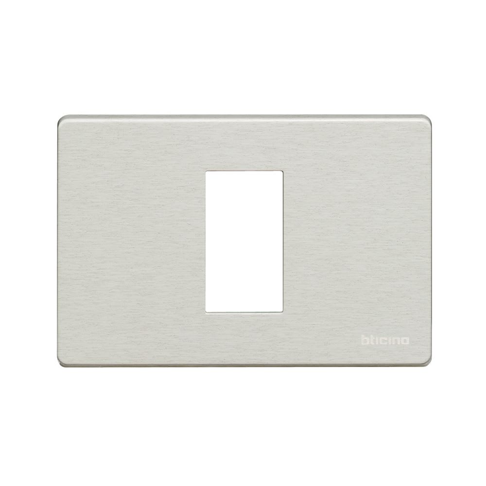 PLACA DE ALUMINIO 1 POLO RECTANGULAR P/SOPORTE 503SA 503/1A/X BTICINO1