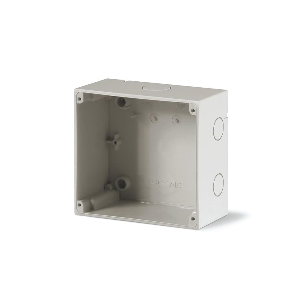 CAJA RECTA PARA ADOSAR 1 TOMACORRIENTE C/ENCLAVAMIENTO 16/32A IP67 OMNIA 572.031 SCAME