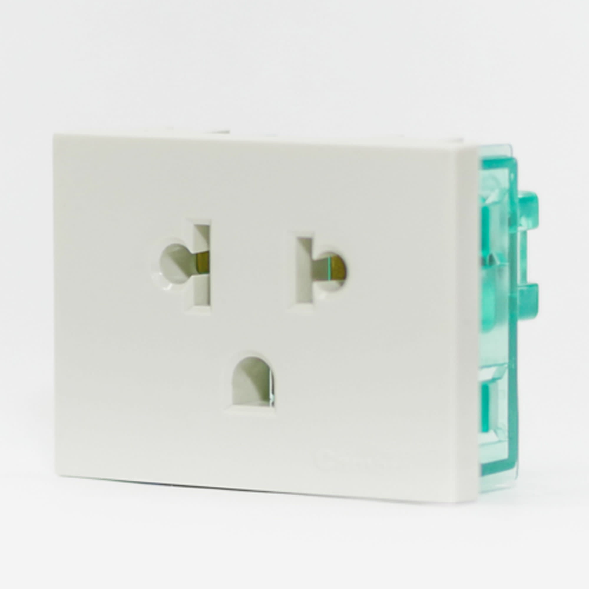 TOMA UNIVERSAL L/T 10A/15A 250V EUROAMERICANO BLANCO (2 MODULOS) CAMBRE