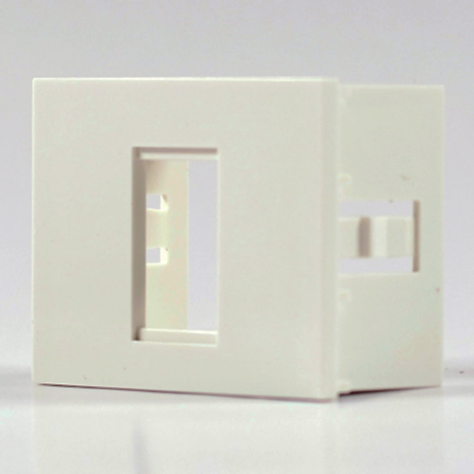 CAJA VISIBLE PARA RJ45 BLANCO CAMBRE1