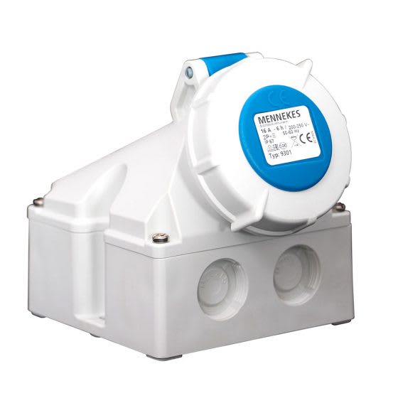 TOMA VISIBLE 16AMP 2P+T 250V AZUL 6H IP67 MENNEKES