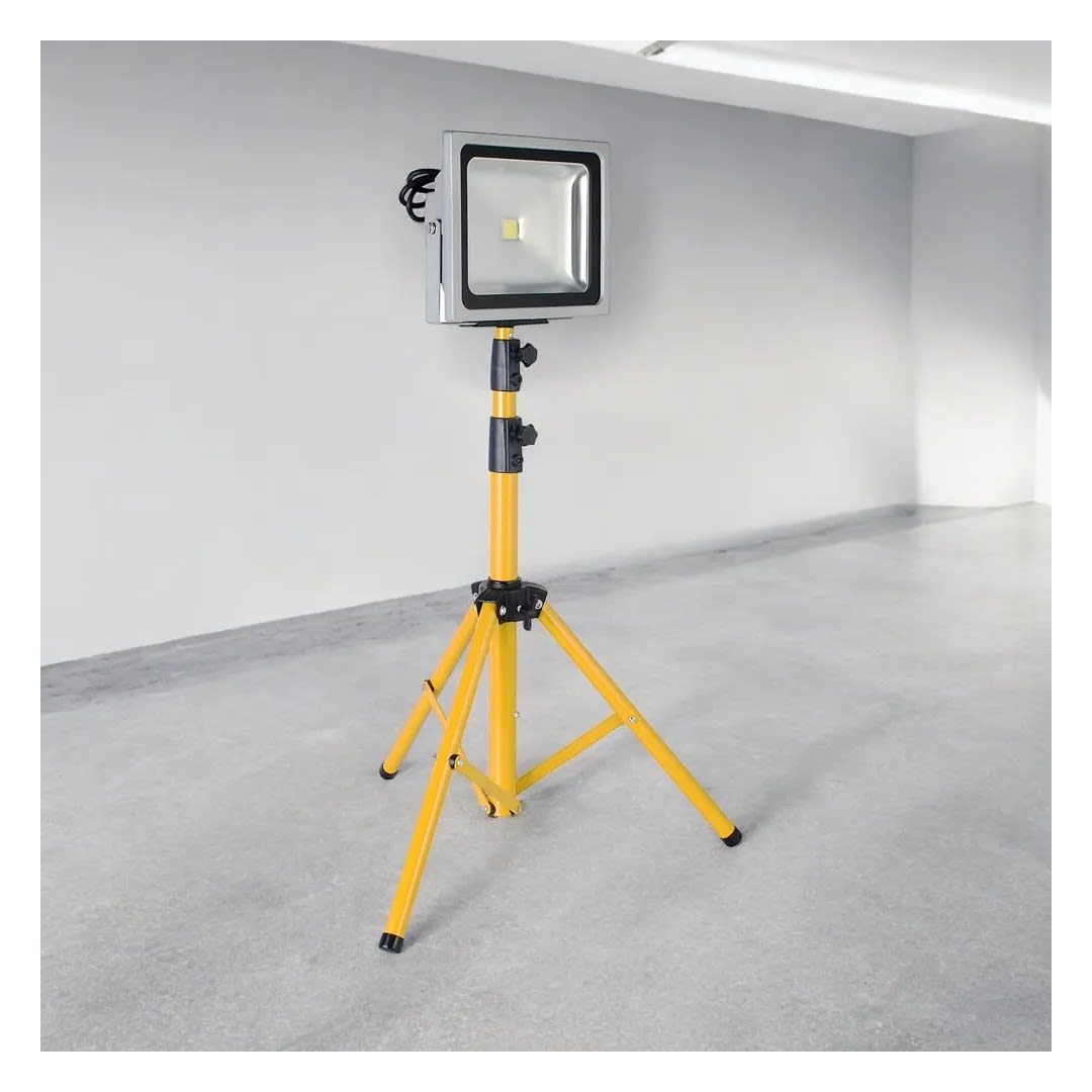 TRIPODE LED 1X50W LUZ BLANCA ORANGE6