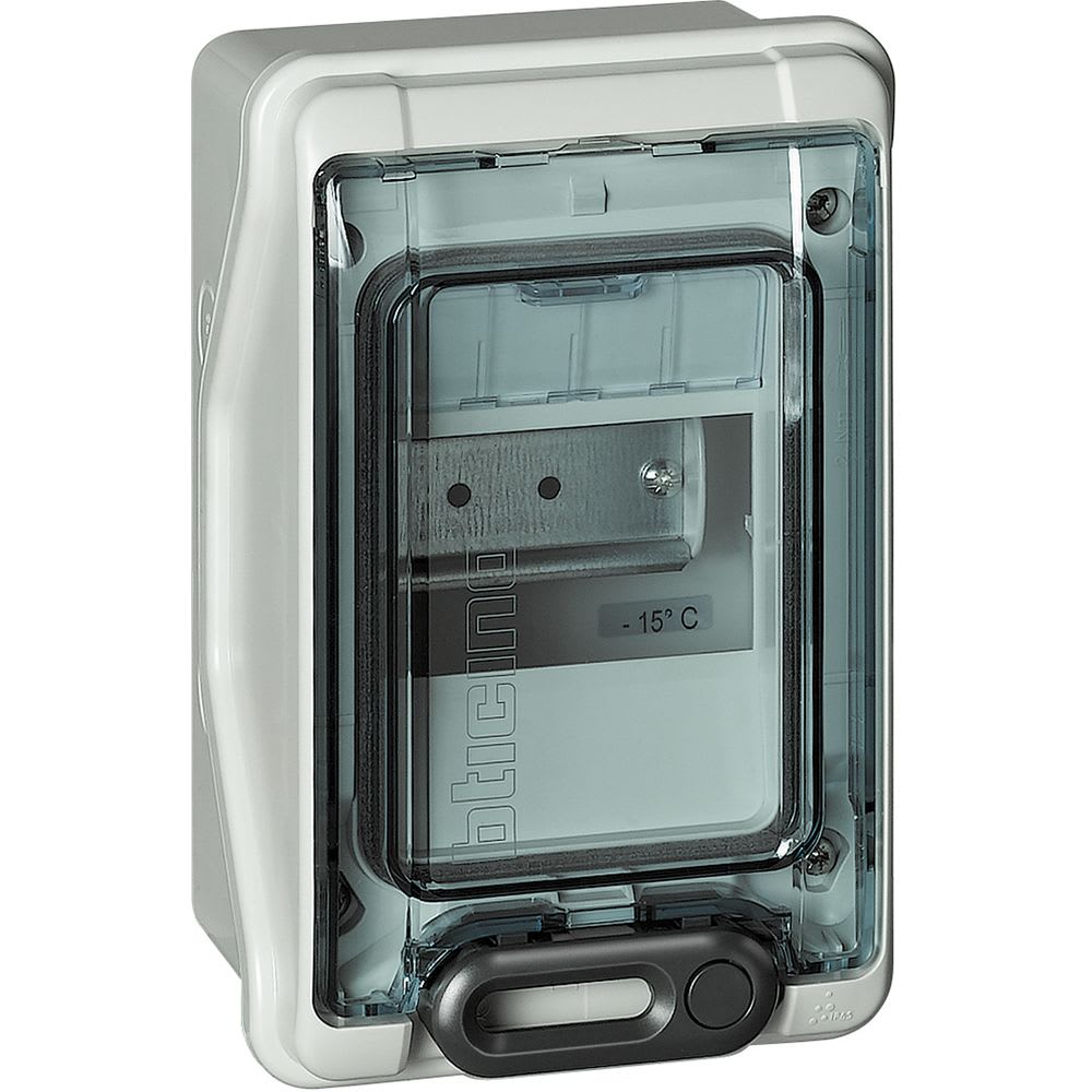 TABLERO P/ADOSAR DE RESINA 4 DIN 200X128X115.6MM CON PUERTA F107N4D BTICINO1