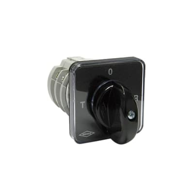 CONMUTADOR AMPERIMETRICO 2 POLOS 2 TRANSFORMADORES 12A (AC21) CS0127839W21 BREMAS