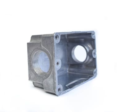 CAJA DE DERIVACION 4X2 DE ALEACION DE ALUMINIO (95X65X45MM) 3/4'' SIN TAPA 56120/012 TRAMONTINA