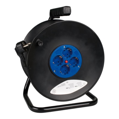 ENRROLLACABLE DE 50 MTS CON 4 TOMAS SCHUKO 2P+T. 16A. 230V (CABLE 3G1.5MM2) (REEMPLAZO 7427/1) SOLERA