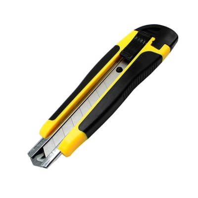 CUCHILLO DE ACERO PARA CARTONES Y PLASTICOS DELGADOS DE 100X18X05MM KAMASA