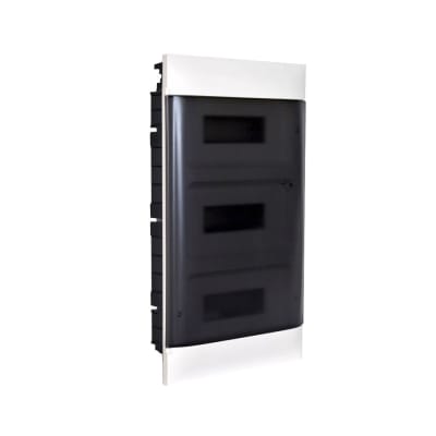 TABLERO P/EMPOTRAR DE RESINA 36 DIN 535X328X103MM CON PUERTA 135013 LEGRAND