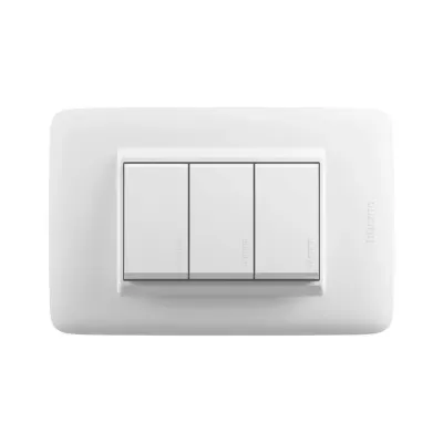 CONMUTADOR TRIPLE DPLUS BLANCO BTICINO