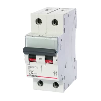INTERRUPTOR TERMOMAGNETICO 2X32A 220V-10KA BTICINO