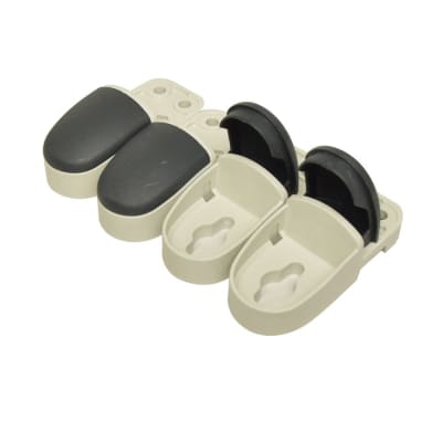 JUEGO DE 4 PATAS P/FIJACION MURAL PARA TABLERO MARINA 150KG 36409 LEGRAND