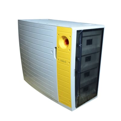 CAJA COMBINADA P/12 TOMACORRIENTES C/ENCLAVAMIENTO 16-32A OMNIA 52 DIN MBOX 658.0950-000 SCAME
