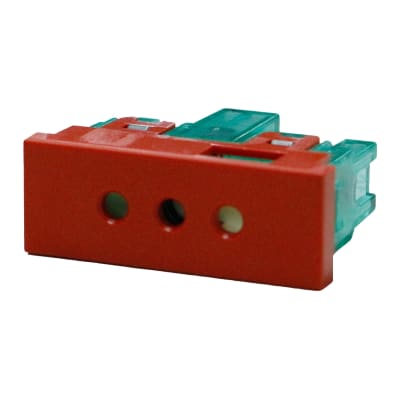 TOMA 3 EN LINEA BIPOLAR L/T 10A 250V ROJO CON PROTECCION (1 MODULO) CAMBRE