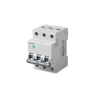 INTERRUPTOR TERMOMAGNETICO EASY9 3X50A 6000A 400V BLANCO SCHNEIDER ELECTRIC