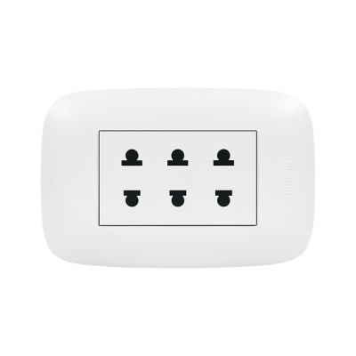 TOMACORRIENTE UNIVERSAL TRIPLE 2X16A 250V DOMINO SENCIA AP1312 BTICINO