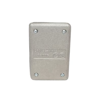 TAPA DE ALUMINIO CON EMPAQUE PARA CAJA RECTANGULAR FS Y FD. UL DS100G CROUSE HINDS