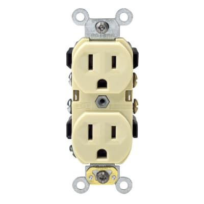 TOMA DOBLE EMPOTRABLE COMERCIAL 2X15A L/T 125V MARFIL LEVITON