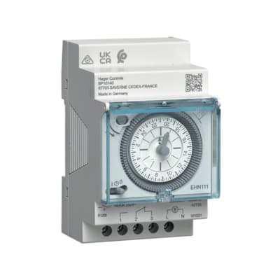 ESFERA DIARIA 230V 50/60HZ 1CONM 16A CON RESERVA 200H PASO MINIMO 15 3MOD ANCHO  EHN111 HAGER