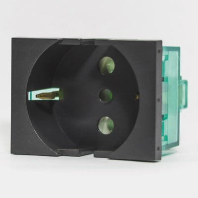 TOMA SCHUKO L/T 10/16A 250V GRIS CON PROTECCION (2 MODULOS) CAMBRE