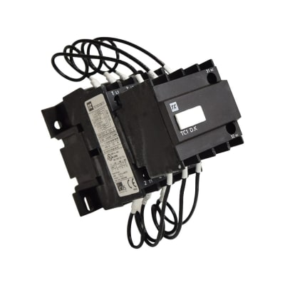 CONTACTOR PARA CONDENSADOR 6.7/12.5KVAR 220/440V NA+NC 220V TC1D12K11M7 TC