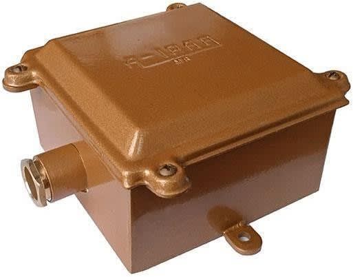 CAJA HERMETICA DE BRONCE 105x105x60 mm DE 2 SALIDAS IP66 CDC/P2 PBR AIBAR