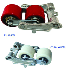 TRANSPALETA STOCKA DE 2.5T DL-IP5-2.5 RHINO HOIST2