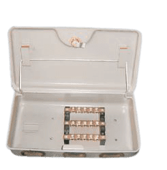 CAJA DERIVACION PARA ACOMETIDAS SISTEMA 440-220V 5 BORN EN CADA BARRA DE COBRE AP6911100 ARAGCU AD