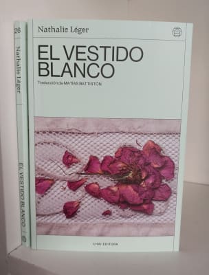 EL VESTIDO BLANCO