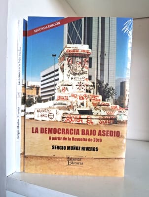 LA DEMOCRACIA BAJO ASEDIO