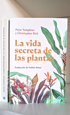 LA VIDA SECRETA DE LAS PLANTAS. ED. GODOT1