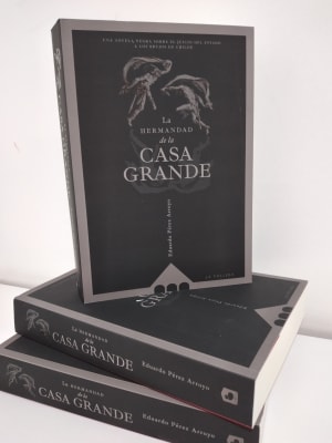 LA HERMANDAD DE LA CASA GRANDE1