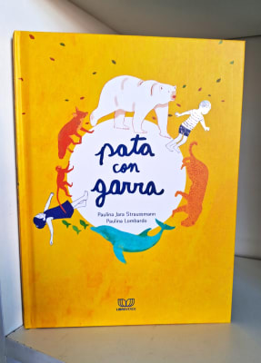 PATA CON GARRA