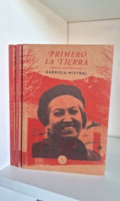 PRIMERO LA TIERRA. PROSAS ESENCIALES