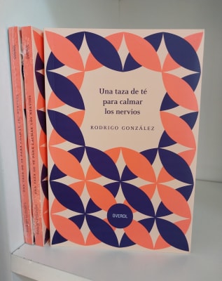 UNA TAZA DE TÉ PARA CALMAR LOS NERVIOS