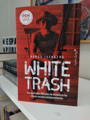 WHITE TRASH. ESCORIA BLANCA
