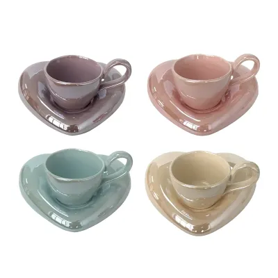 TAZA CORAZON PERLADO CON PLATO GRANDE 180ML1