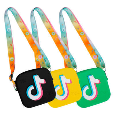BOLSO CRUZADO TIK TOK1