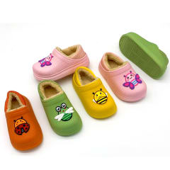 SANDALIA DE GOMA INFANTIL UNISEX CON CHIPORRO INSECTOS TALLA 24-29 | 48 UNID