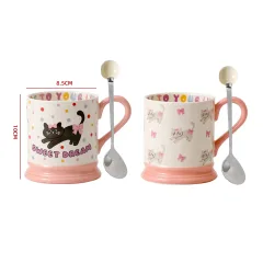 TAZA GATO ROSA + CUCHARA 8.5×9.7
