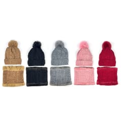 GORRO DE MUJER CON CUELLO COLOR LISO SURTIDO PLUSH | 12 UNID