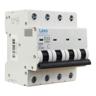 Interruptor Automático KBM 4X32A D 15KA LEXO