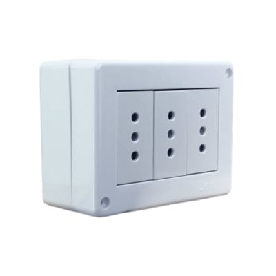 Casquete Toma Corriente Triple 10a 250v Ip20 Blanco Lexo