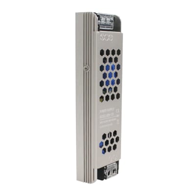 Fuente de poder 100W Input 120V 60Hz Output 12V 8.5A